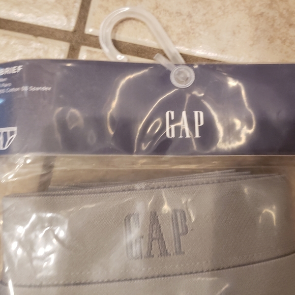 GAP XL Basic Briefs (3-Pack) x 2 pkgs Grey Gray Brand NEW in Package - Picture 2 of 4